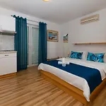 Matea 3*