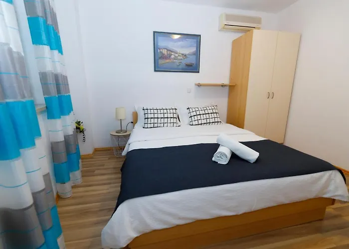 Matea Konukevi Makarska