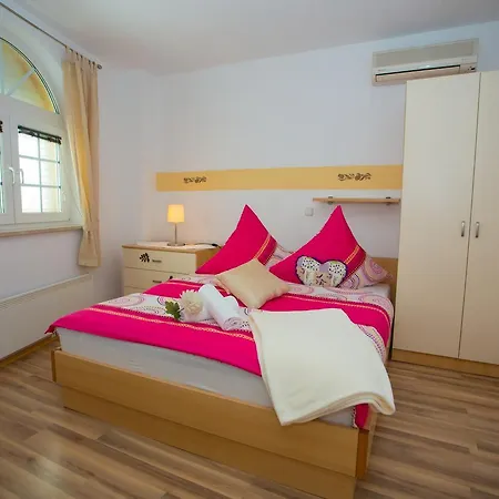 Guest house Matea Makarska