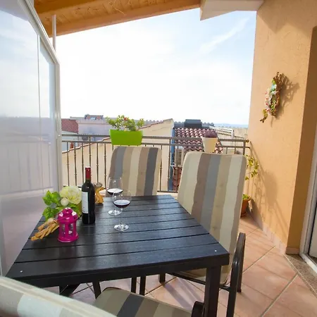 Guest house Matea Makarska