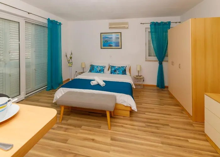 בית הארחה Matea 3*