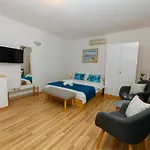 Matea Guest house Makarska