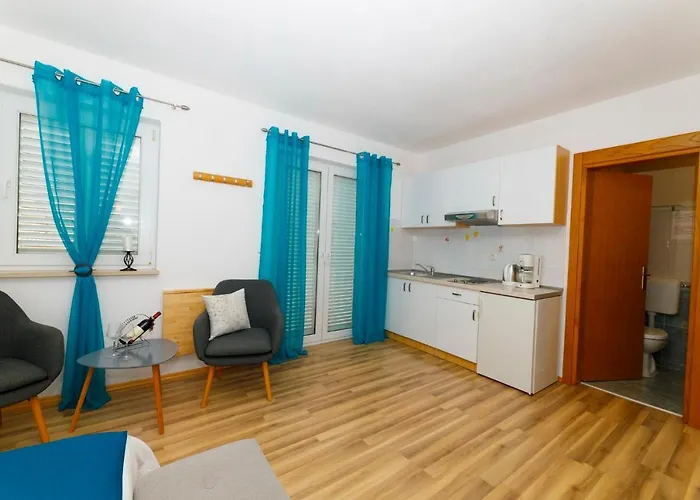 Гостьовий будинок Matea 3*